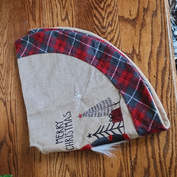Burlap Mini Christmas Tree Skirt with Red Plaid Trim - Picture 4 of 9